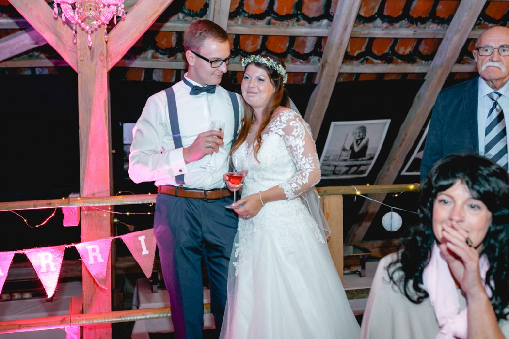 Altona, Altona Rathaus, Standesamt, Standesamtliche Trauung, Kirchliche Trauung, Hochzeitsfotografie, Hochzeitsfotografin, Hochzeitsfotograf, Hochzeitsfotograf Hamburg, Hochzeitsgeschenk, Hochzeit, Hamburger Hochzeitsfotograf, Sylterhochzeitsfotograf, Norddeutschland Fotograf, Sylt, Hamburg, Stade, Elbe, Strandhochzeit, St.Peter-Ordingen, Inselfotograf,