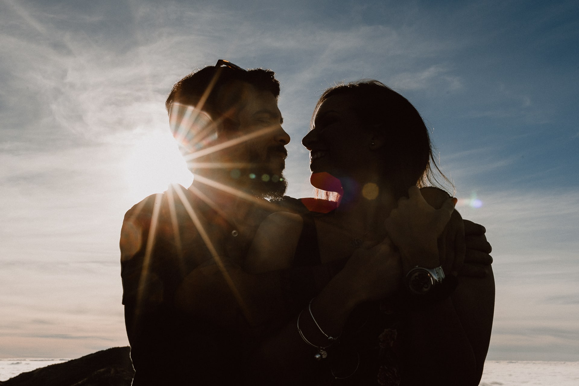 Madeira,Engagement, Hochzeitsfotografie auf der Insel, Paarfotografie auf dem Berg, Inselhochzeiten, Weddingphotographer, Weddingholliday, Honeymoon, Deniz Pekdemir Hochzeitsfotografin aus Hamburg und Sylt und Mallorca, Sonnenuntergang