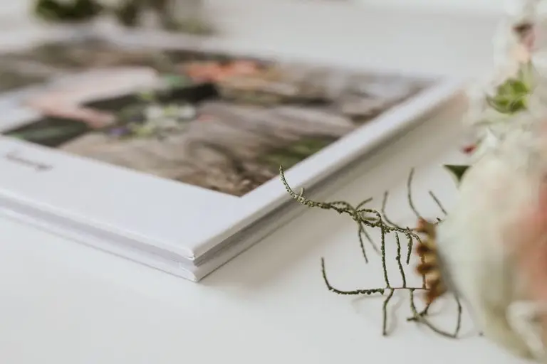 Holzboxen, Verpackungen, Hochzeitsfotografie, Hochzeitsfotografin, Hochzeitsfotograf, Hochzeitsfotograf Hamburg, Hochzeitsgeschenk, Hochzeit, Hamburger Hochzeitsfotograf, Sylterhochzeitsfotograf, Norddeutschland Fotograf, Sylt, Hamburg, Stade, Elbe, Strandhochzeit, St.Peter-Ordingen, Inselfotograf,