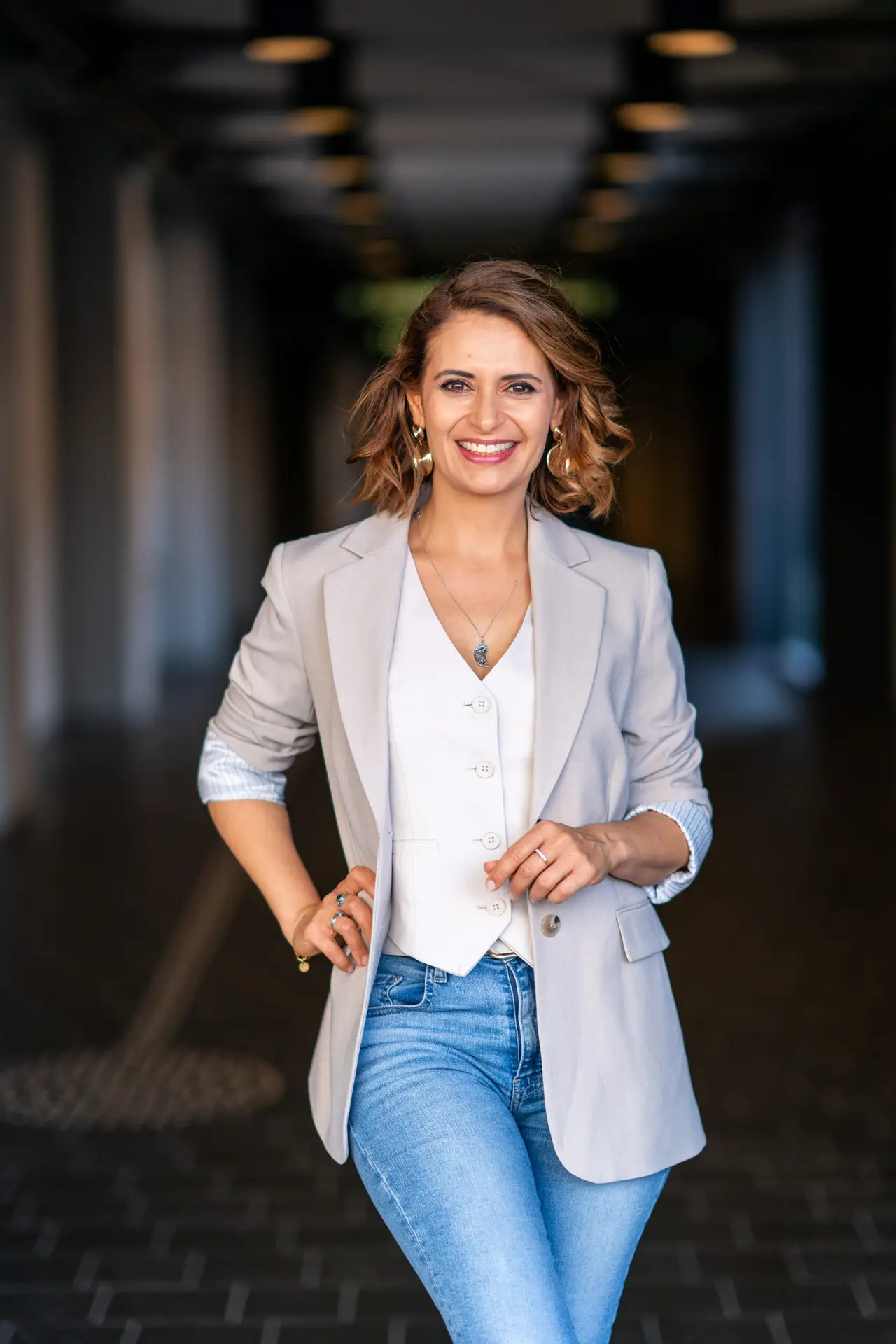 Porträt von Deniz Pekdemir Fotografin in Hamburg Schleswig Holstein und Niedersachsen